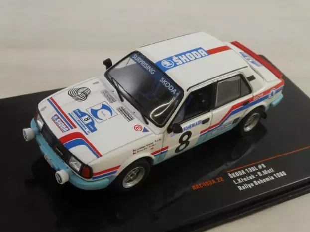 IXO Models Skoda 130l Team Uamk Skoda Mlada Boleslav N 8 Rally Bohemia 1988 L.krecek B.motl 1:43 RAC408A.22