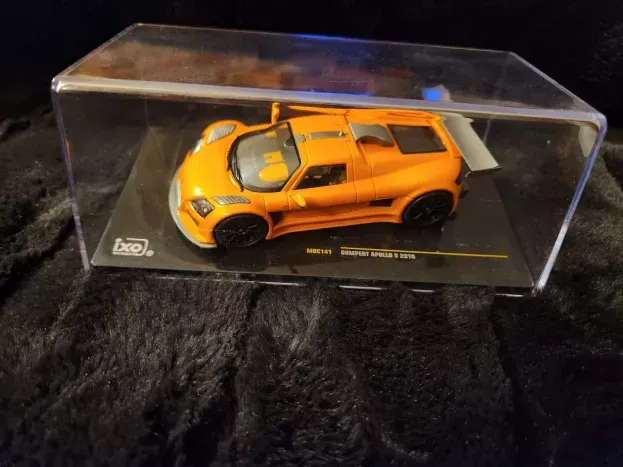 IXO Models Gumpert Apollo S 2010 1:43 MOC141