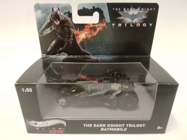 Hot Wheels Batman Batmobile The Dark Knight Trilogy 2008 1:50 BLY18