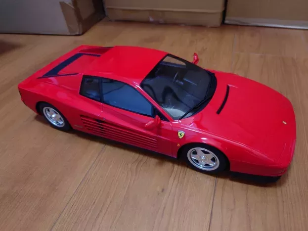Kyosho Ferrari Testarossa 1:12 KSR08663R