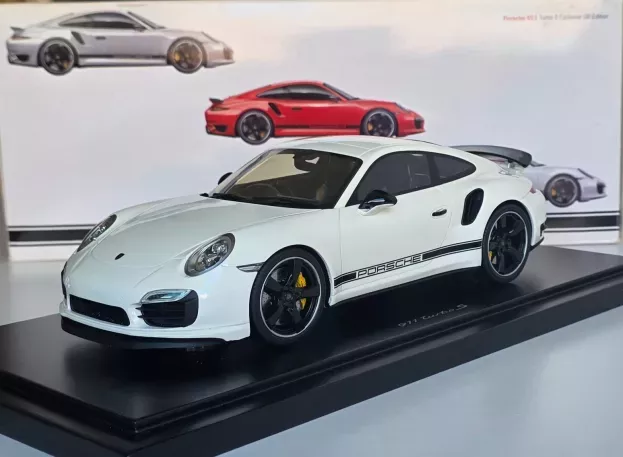 GT Spirit Porsche 911 991 Turbo S Coupe 2014 Gb British Edition Rhd Con Vetrina With Showcase 1:18 WAX02100003