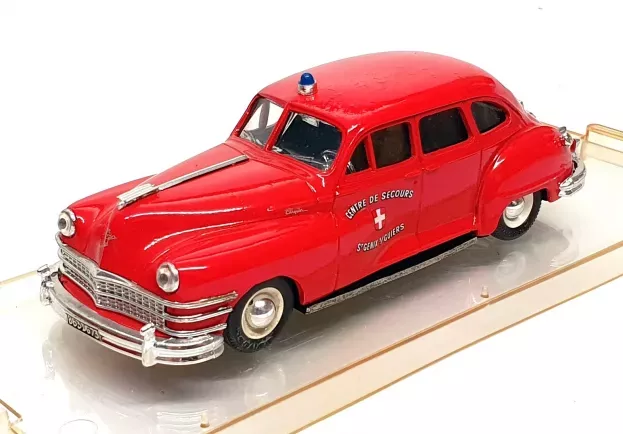 Vitesse Chrysler Windsor Sedan Ambulance Centre De Secours St. Genix Guiers 1947 1:43 377