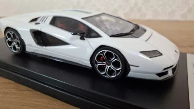 Looksmart Lamborghini Countach Lpi 800-4 2021 1:43 LS529A