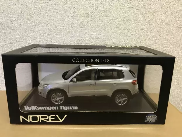 Norev Volkswagen Tiguan 2007 1:18 188483