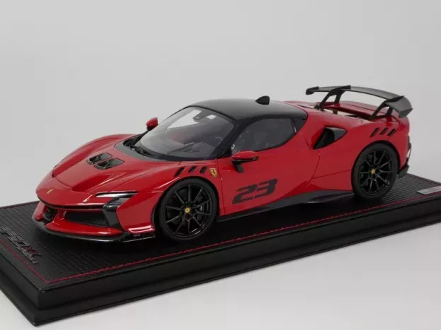 MR Models Ferrari Sf90 Xx Stradale N 23 2024 Con Vetrina With Showcase 1:18 FE041B