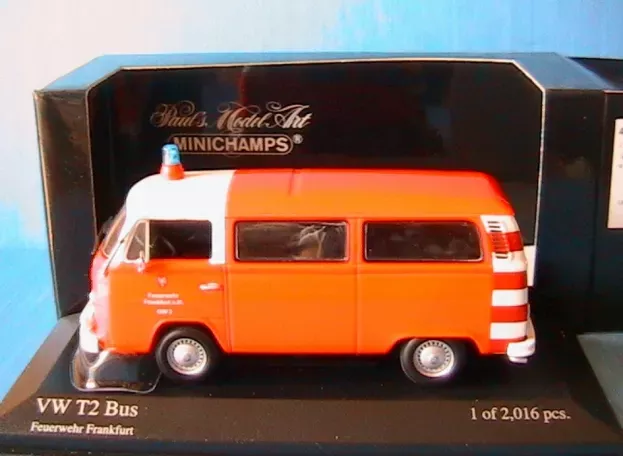 Minichamps Volkswagen T2 Bus 1976 Fire Engine 1:43 400053091