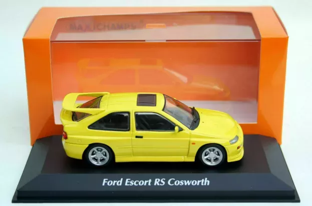 Minichamps Ford Escort Cosworth 1992 1:43 940082101