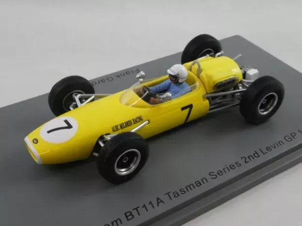Spark Brabham Bt11a N 7 2nd New Zeland Levin Gp Tasman Series 1965 F.gardner 1:43 S7433