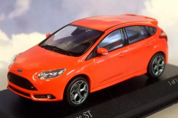 Minichamps Ford Focus St 2011 1:43 410081001