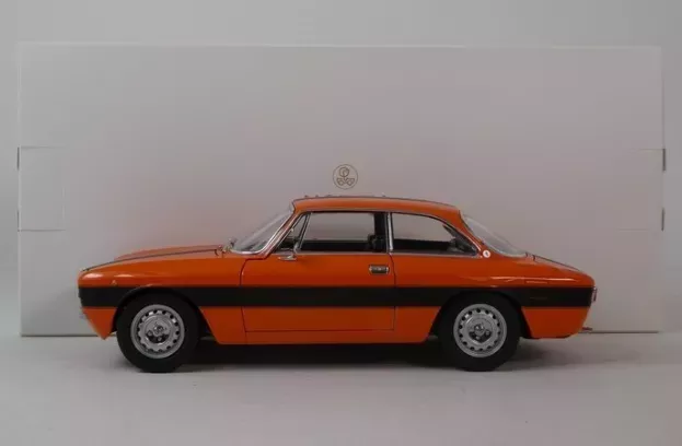 Norev Alfa Romeo 2000 Gtv 1973 1:18 187918