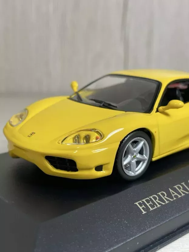 IXO Models Ferrari 360 Modena 1999 1:43 FER017