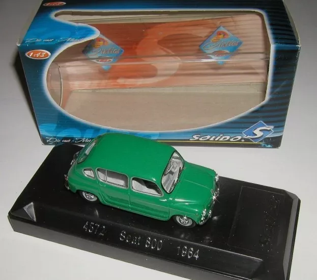 Solido Seat 800 4 Doors 1964 1:43 4572