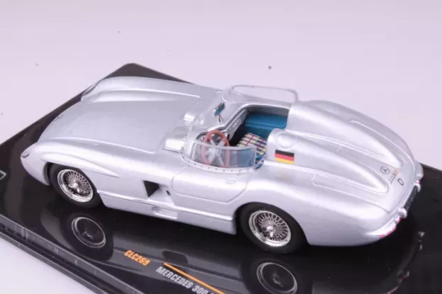 IXO Models Mercedes 300 Slr Spider Racing Sport Car 1955 1:43 CLC269