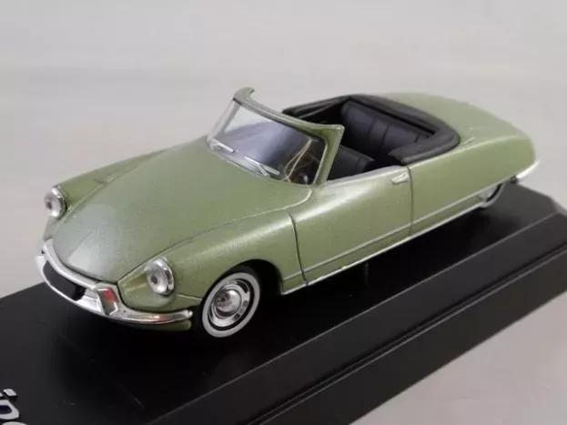 Solido Citroen Ds Cabriolet 1961 1:43 4569