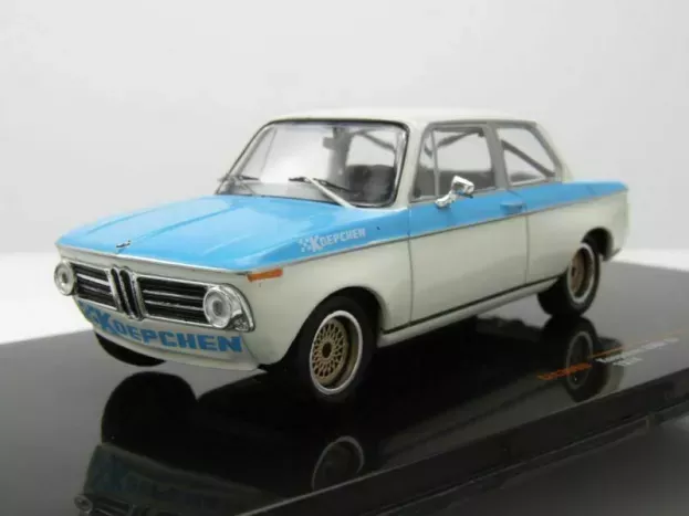 IXO Models Bmw 2002tii Koepchen 1974 1:43 CLC369N