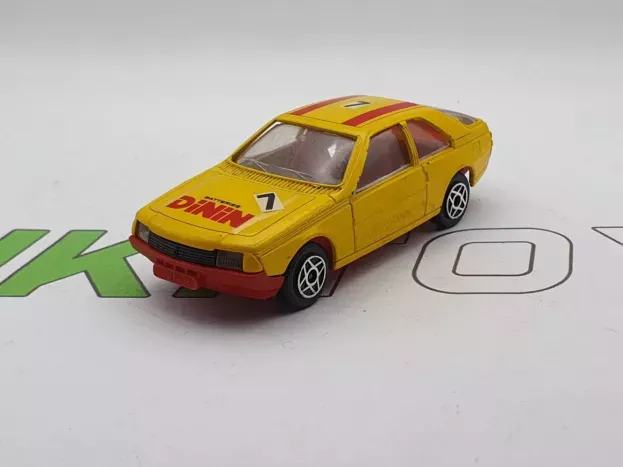Solido Renault Fuego Gendarmerie 1:43 1203