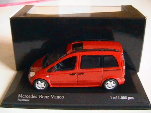 Minichamps Mercedes Vaneo W414 2001 1:43 400031202