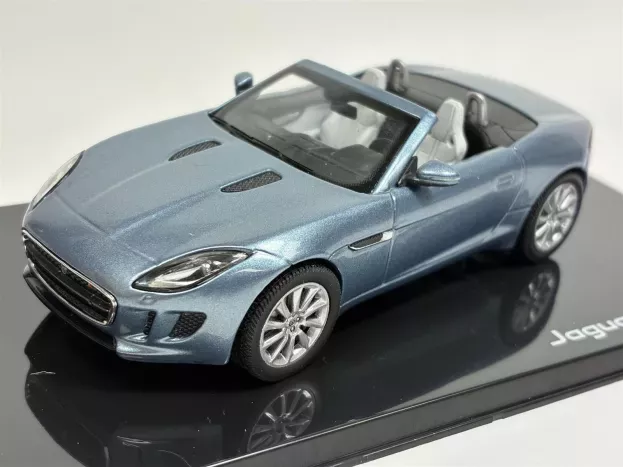 IXO Models Jaguar F-type S V8 Spider 2016 1:43 50JDCAFT