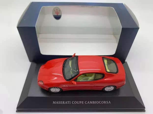 IXO Models Maserati 3200 Coupe Cambiocorsa 1:43 MOC027