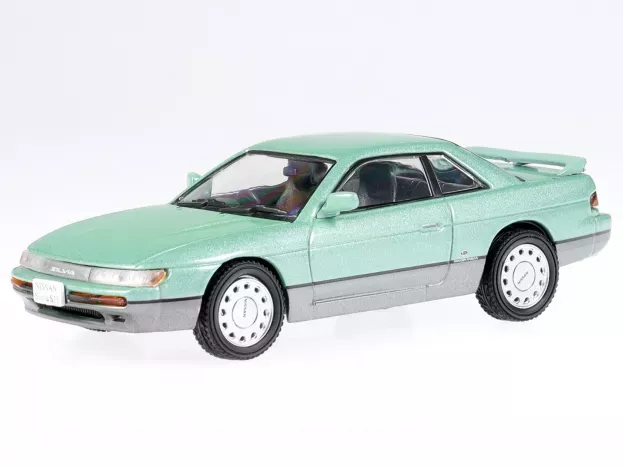 Norev Nissan Silvia S13 1988 1:43 420181