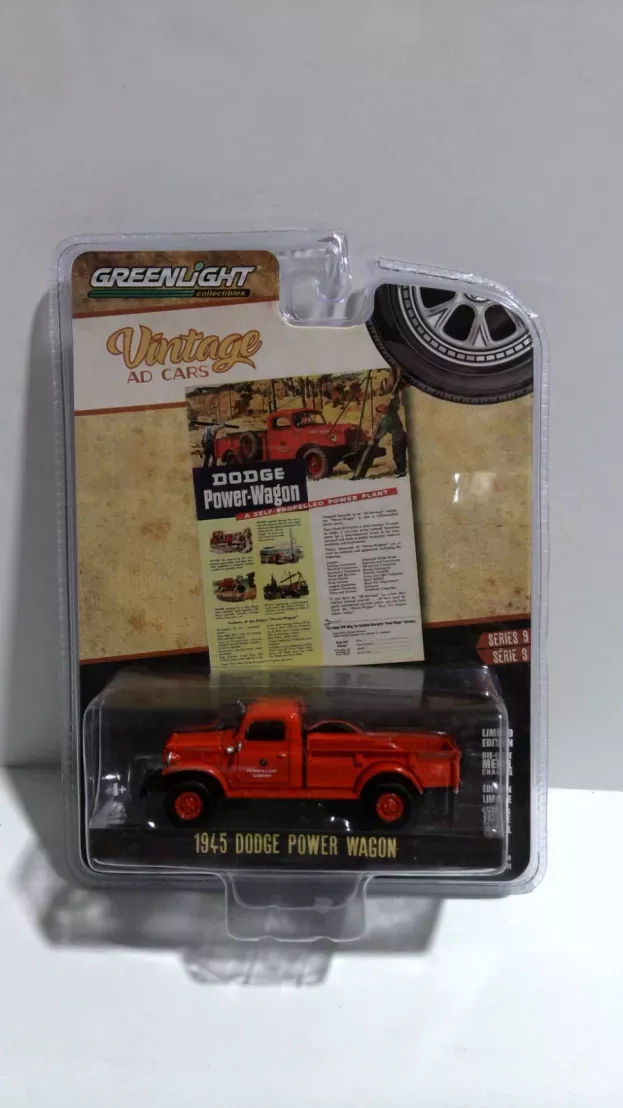 Greenlight Dodge Power Wagon Pick-up 1945 1:64 39130A