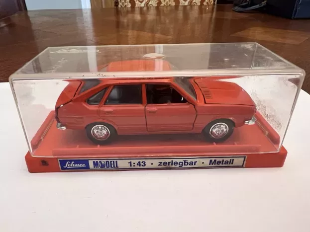 Schuco Volkswagen Passat 1:43 614