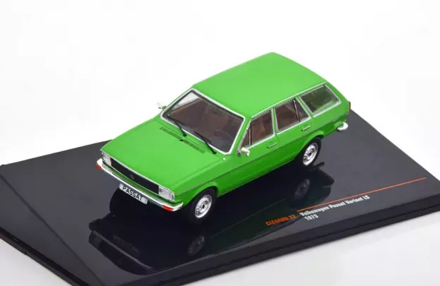 IXO Models Volkswagen Passat Ls Variant 1975 1:43 CLC448N.22