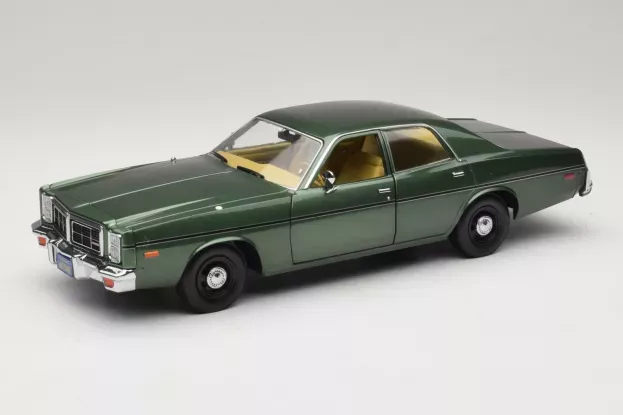 Greenlight Dodge Monaco Police 1977 Rick Hunter 1:18 19045
