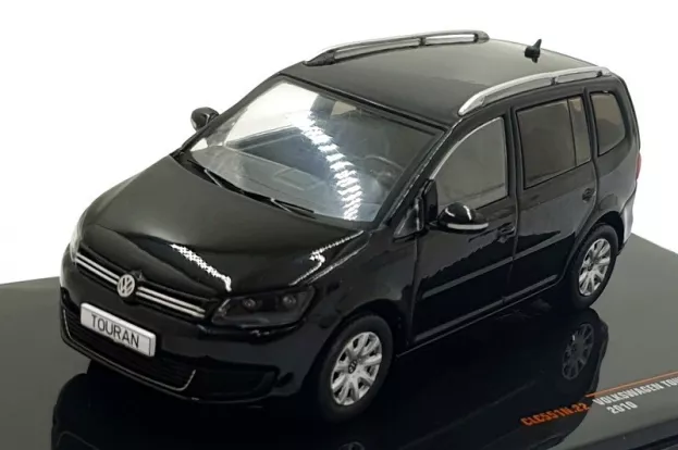 IXO Models Volkswagen Touran 2010 1:43 CLC551N.22