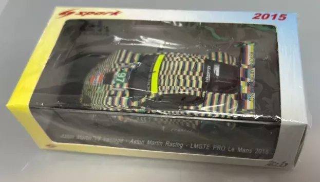 Spark Aston Martin V8 Vantage N 97 24h Le Mans 2015 Turner Mucke Bell 1:43 S4666
