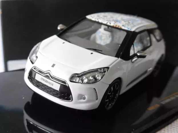 IXO Models Citroen Ds3 Kenzo Edition 2010 1:43 MOC120