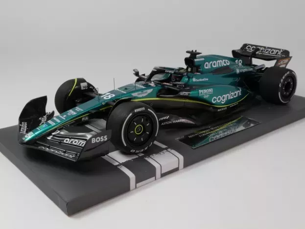 Minichamps Aston Martin F1 Amr23 Team Aramco Cognizant N 18 Season 2023 Lance Stroll 1:18 117230118