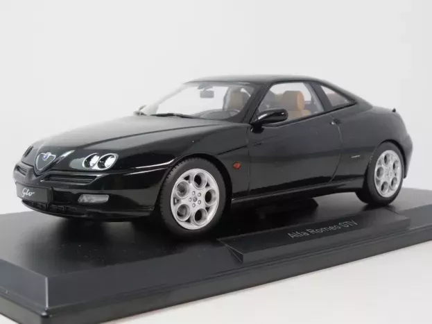 Norev Alfa Romeo Gtv 1999 1:18 187841