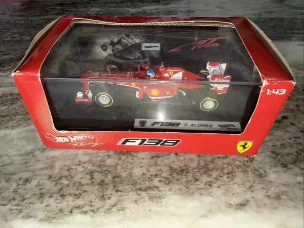 Hot Wheels Ferrari F1 F138 N 3 Season 2013 Fernando Alonso 1:43 BCK16