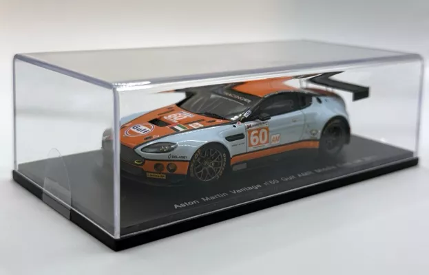 Spark Aston Martin Vantage Gulf N 60 24h Le Mans 2011 F.giroix R.goethe M.wainwright 1:43 S2545