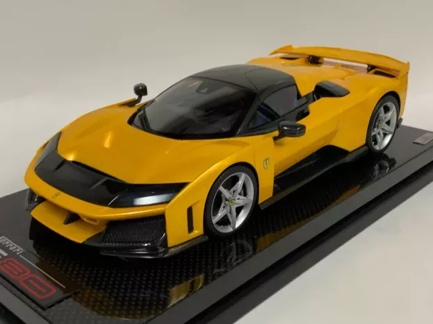 MR Models Ferrari F80 2024 Con Vetrina With Showcase 1:18 FE045B