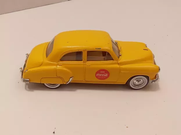 Solido Chevrolet Sedan Coca-cola 1950 1:43 9602