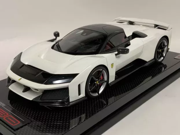 MR Models Ferrari F80 2024 Con Vetrina With Showcase 1:18 FE045C