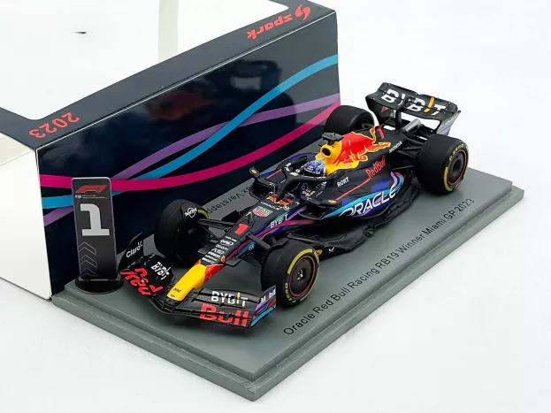 Spark Red Bull F1 Rb19 Team Oracle Red Bull Racing N 1 World Champion Winner Miami Gp 2023 Max Verstappen 1:43 S8580