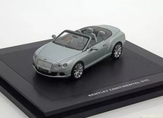 Minichamps Bentley Continental Gtc Cabriolet 2011 1:43 BL907