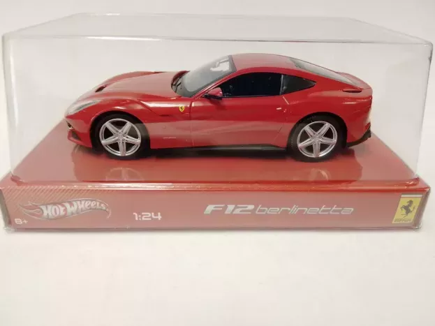 Hot Wheels Ferrari F-12 Berlinetta 2012 1:24 BCK02