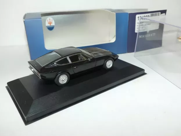 IXO Models Maserati Khamsin 1972 1:43 CLC082