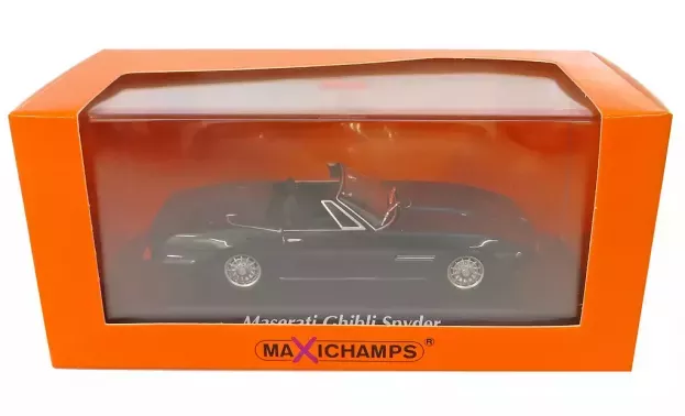 Minichamps Maserati Ghibli Spider 1969 1:43 940123331