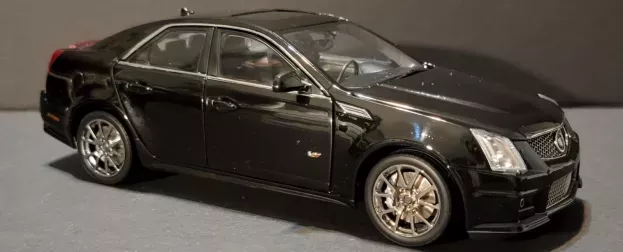 Kyosho Cadillac Cts-v 4-door 2009 1:18 G002BK