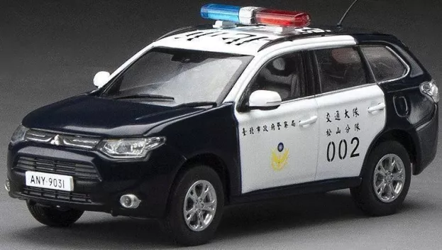 Vitesse Mitsubishi Outlander Taipei City Police 2010 1:43 29394