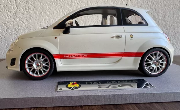 BBR Fiat Nuova 500 Abarth 695 50th Anniversary 2013 1:18 BLM1814