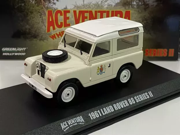 Greenlight Land Rover 88 Ii Series Pick-up Closed 1961 Ace Ventura When The Nature Calls 1995 Movie 1:43 86562