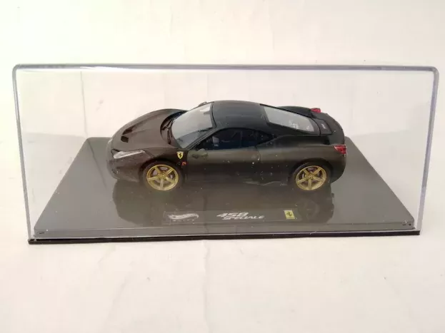 Hot Wheels Ferrari 458 Italia Speciale 2013 1:43 BLY47