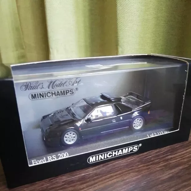 Minichamps Ford Rs200 1986 1:43 430080270