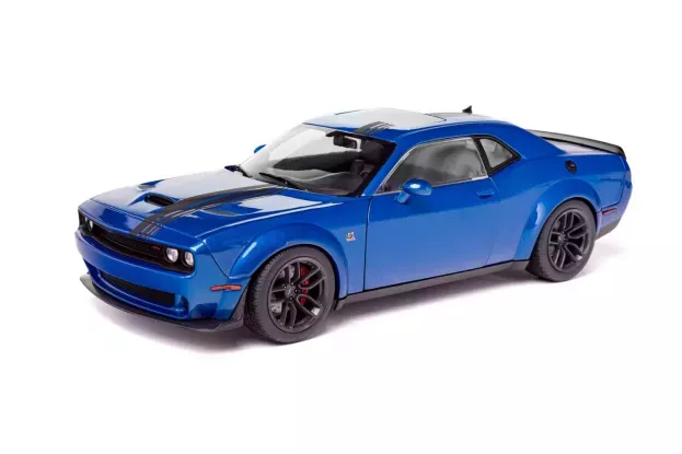 Solido Dodge Challenger R t Scat Pack 2023 1:18 1805710